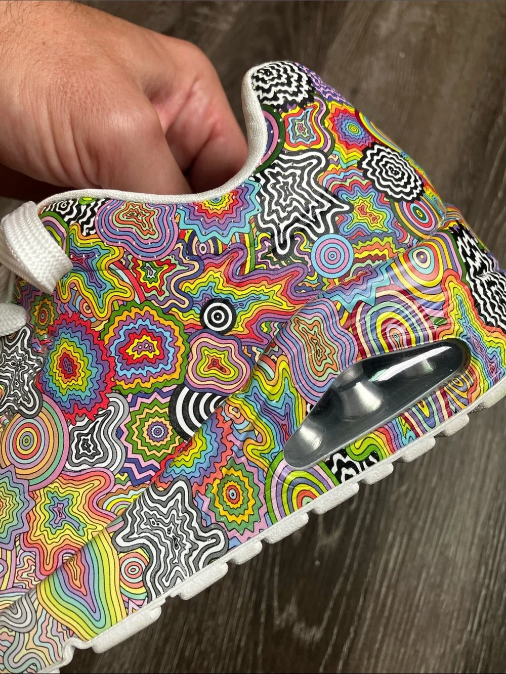 Skechers x Jen Stark Uno - Kaleidoscope Dream sneaker